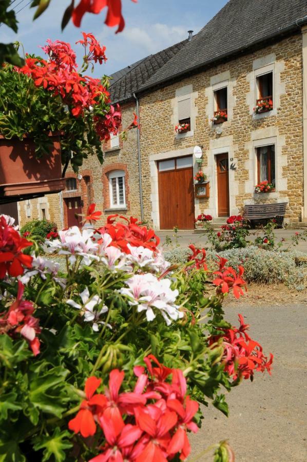 Chambres d'hôtes L'Hirondelle Girondelle Exterior foto